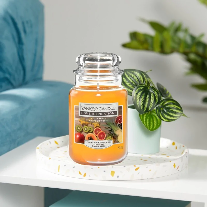Yankee Candle Frutti Esotici 538g: Profumo Di Mango, Arancia E Ananas Con Note Di Muschio, Candela In Barattolo Di Vetro Con Coperchio