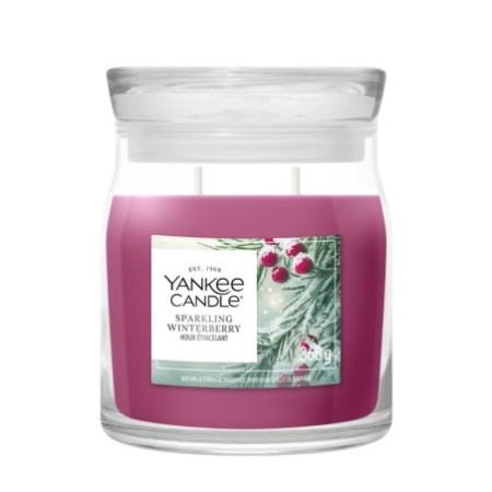 SPARKLING WINTERBERRY Świeca średnia - Yankee Candle