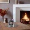 CRACKLING EMBERS Świeca mała - Yankee Candle