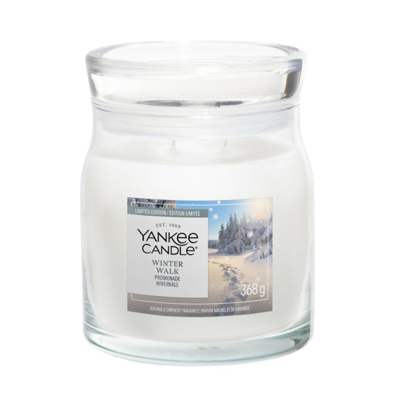 WINTER WALK Świeca średnia - Yankee Candle